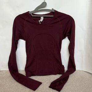 Lululemon Swiftly Tech Long Sleeve Top